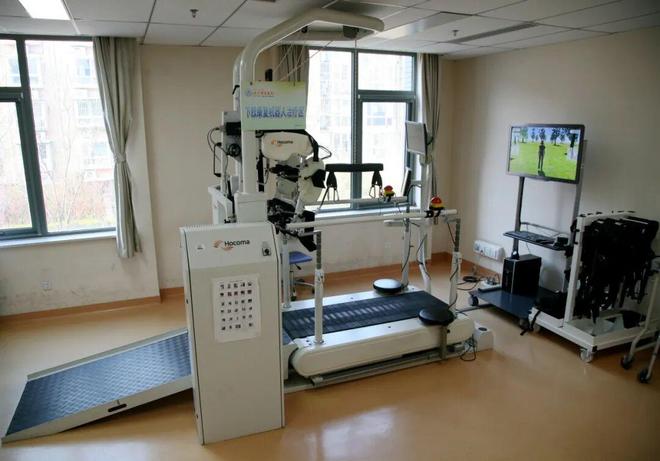 以專業為翼，行康復之實，護生命之安——首都醫科大學附屬北京康復醫院為患者點亮希望之光 康復輔具適配服務